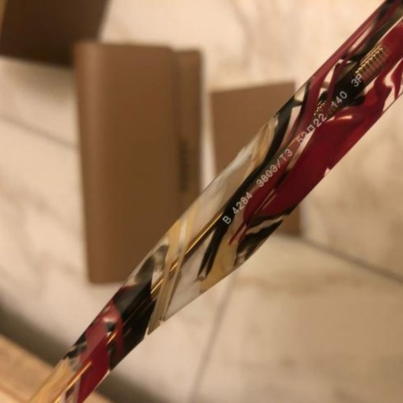 Burberry Black Square Sonnebrille sunglasses - Picture 6 of 6